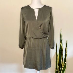 Forever 21 Silky Green Keyhole Dress- Size S